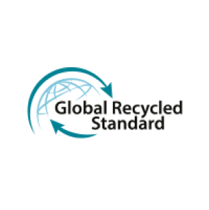 Logotyp f&ouml;r Global Recycled Standard: Globsymbol med tv&aring; &aring;tervinningspilar
